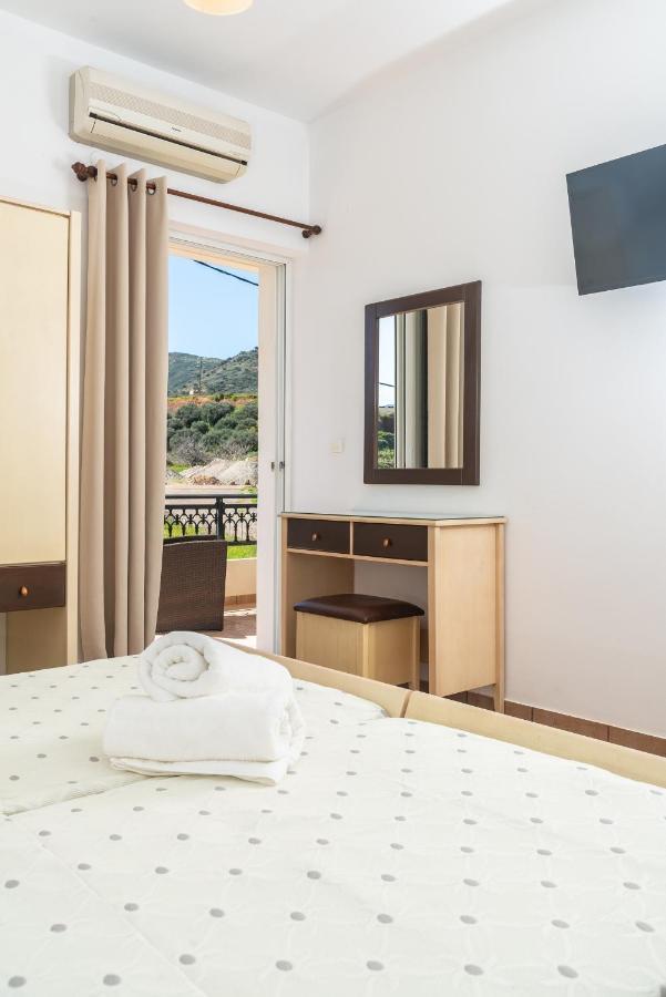 Bluewind Apartments - Near The Sea Kíssamos Eksteriør bilde